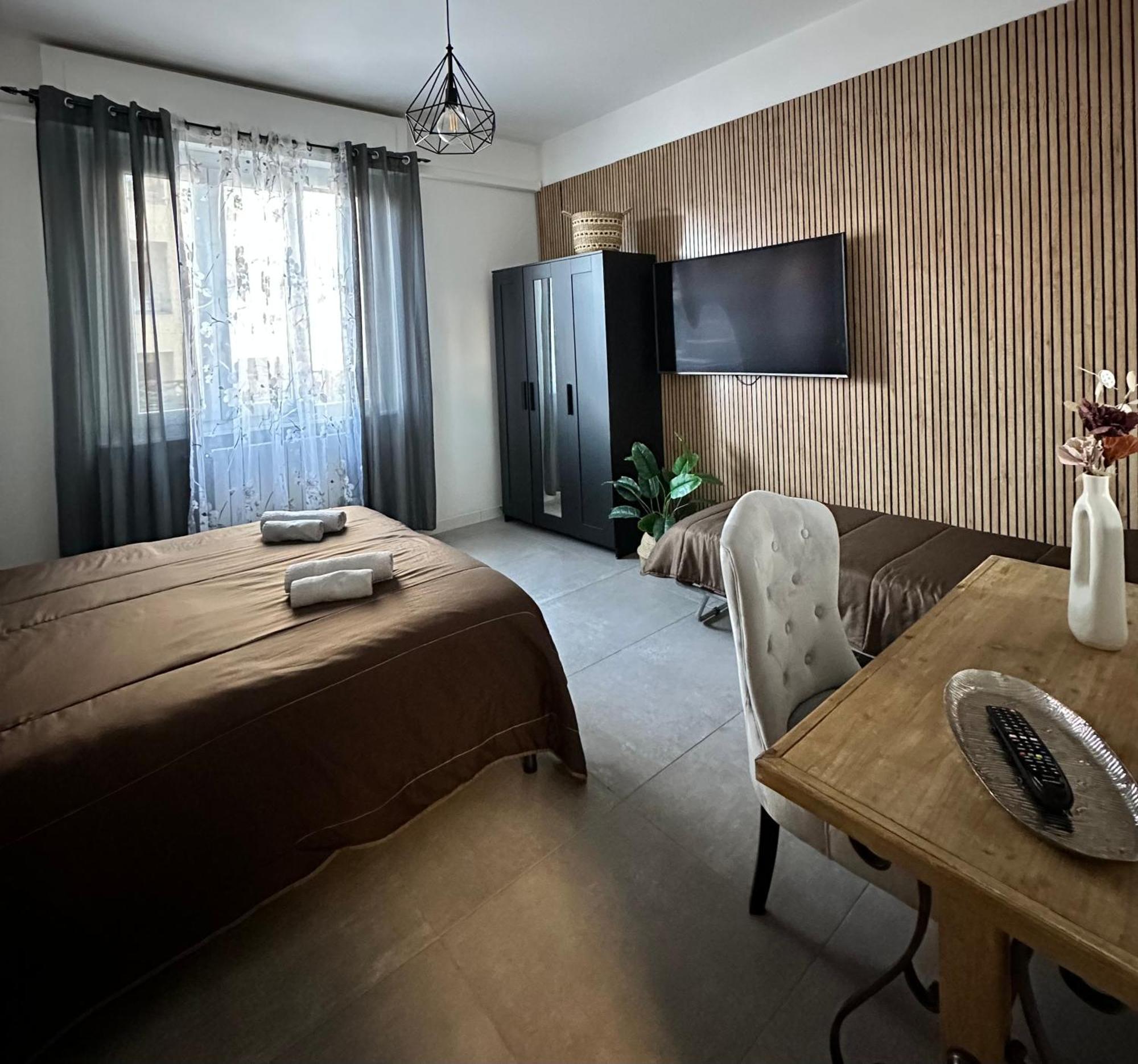 Appartamento Dolce Vita - Free Parking Como Dış mekan fotoğraf