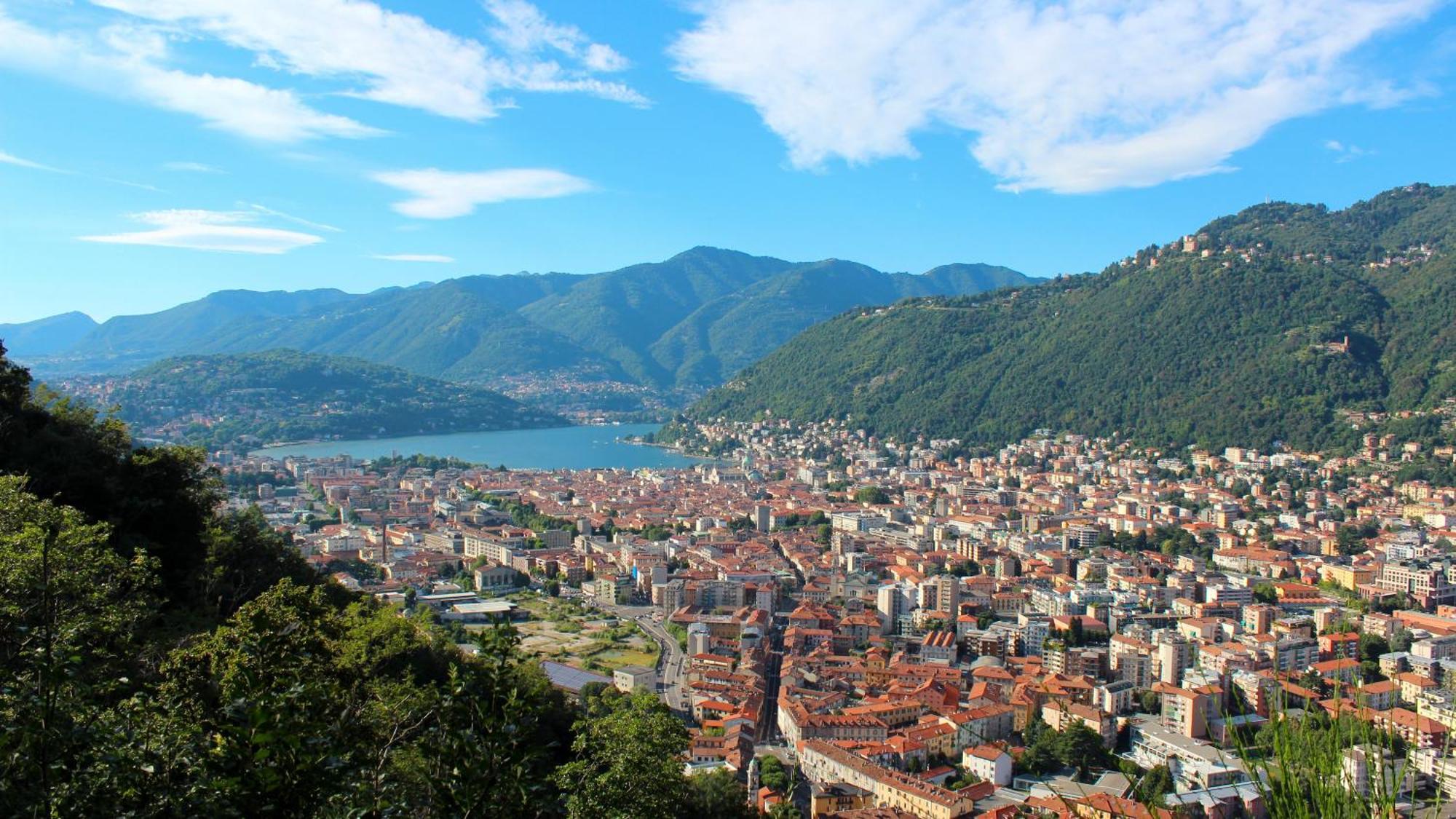 Appartamento Dolce Vita - Free Parking Como Dış mekan fotoğraf